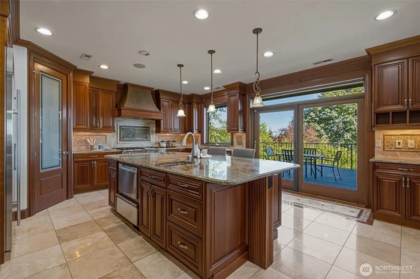Property photo for 7909 78th Avenue Se, Mercer Island photo 6