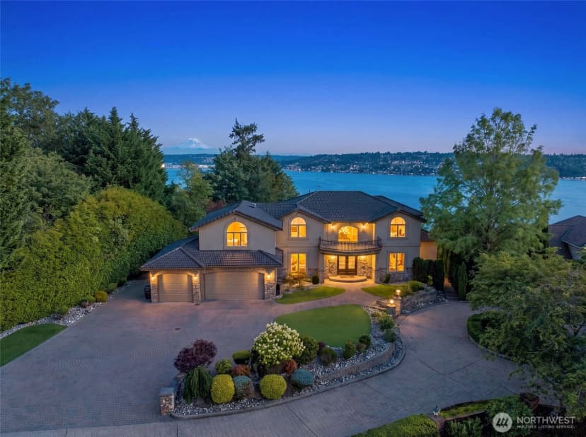 Property photo for 7909 78th Avenue Se, Mercer Island