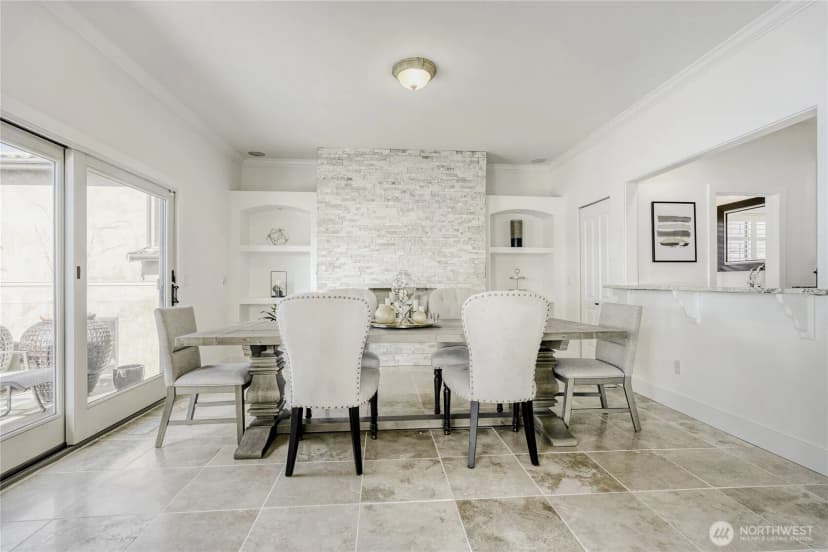 Property photo for 16035 Inglewood Road Ne, Kenmore photo 6