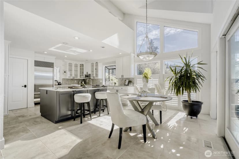 Property photo for 16035 Inglewood Road Ne, Kenmore photo 10