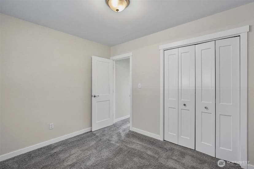 Property photo for 5615 Beverly Ln, Everett photo 21