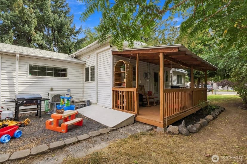 Property photo for 319 Nw C St, Ephrata photo 15