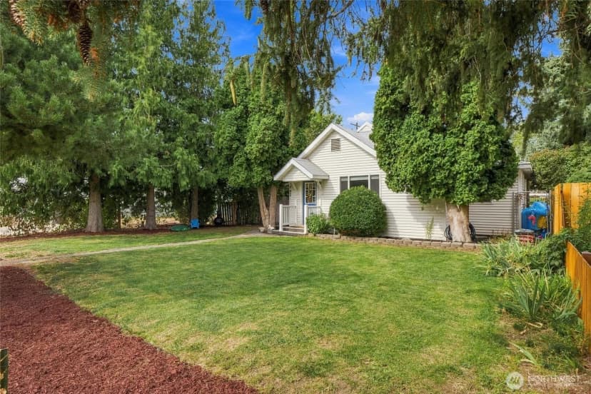 Property photo for 319 Nw C St, Ephrata photo 10