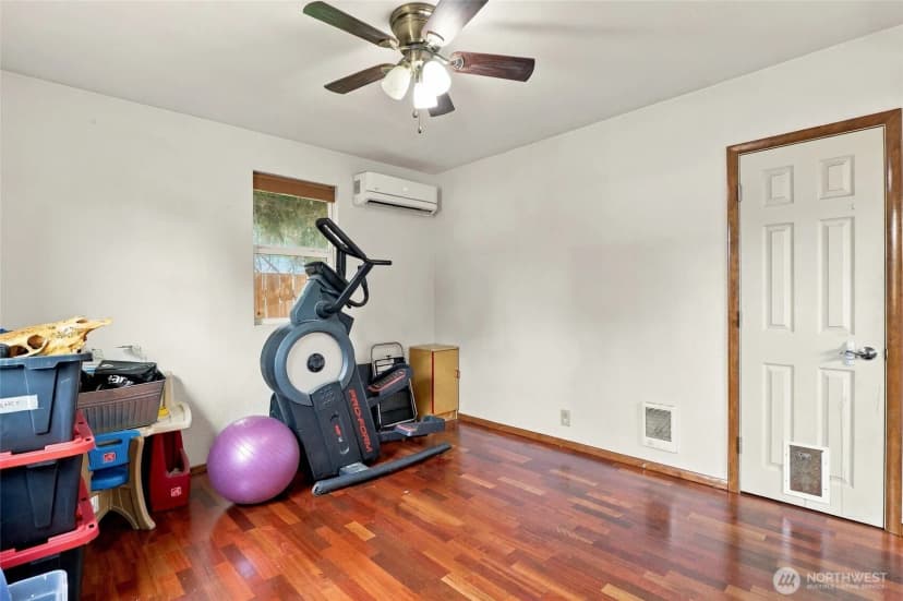 Property photo for 319 Nw C St, Ephrata photo 35