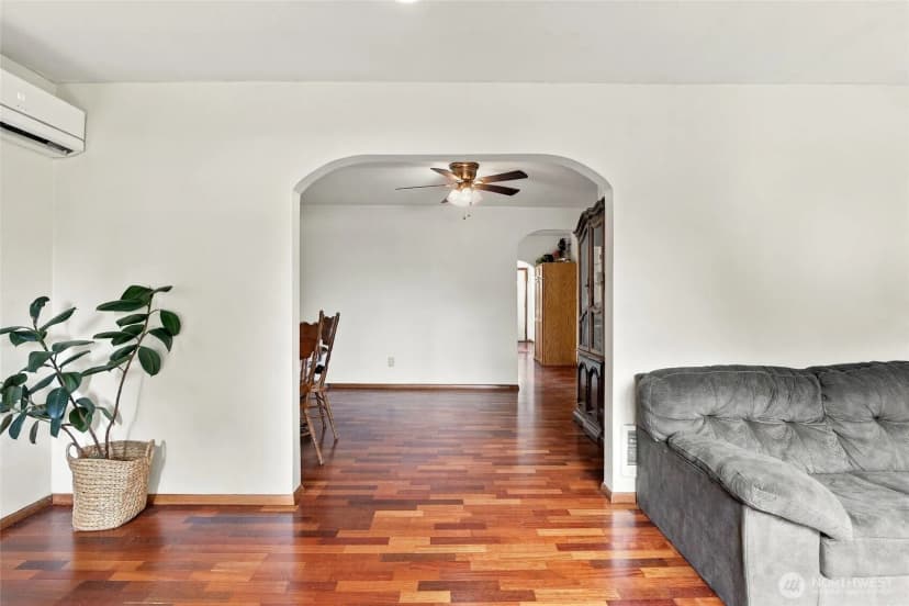 Property photo for 319 Nw C St, Ephrata photo 19