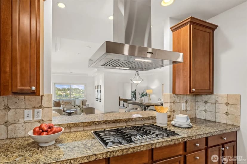 Property photo for 3112 Sw Avalon Way #501, Seattle photo 15