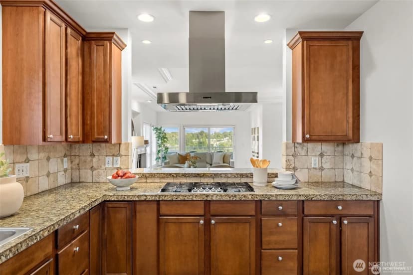 Property photo for 3112 Sw Avalon Way #501, Seattle photo 11