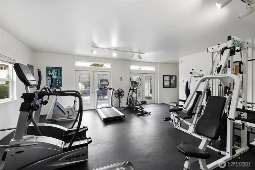 Property photo for 12700 Ne 8th Street #e102, Bellevue photo 23