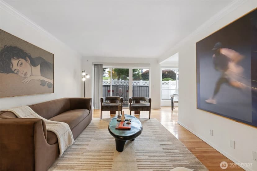 Property photo for 12700 Ne 8th Street #e102, Bellevue photo 5