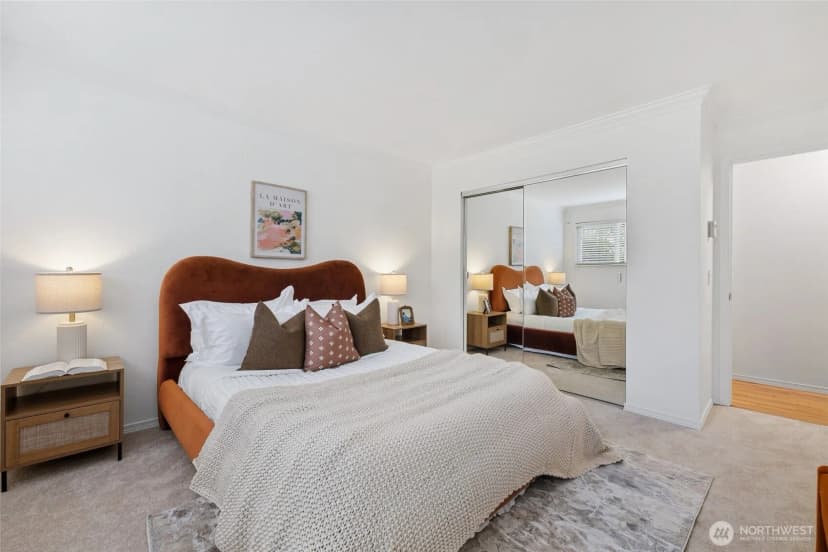 Property photo for 12700 Ne 8th Street #e102, Bellevue photo 11