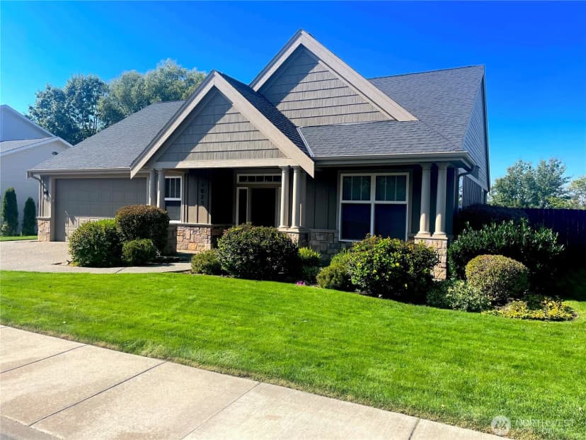 Property photo for 1023 Se Sentry Drive, College Place