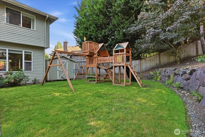 Property photo for 5300 Ne 23rd Court, Renton photo 30