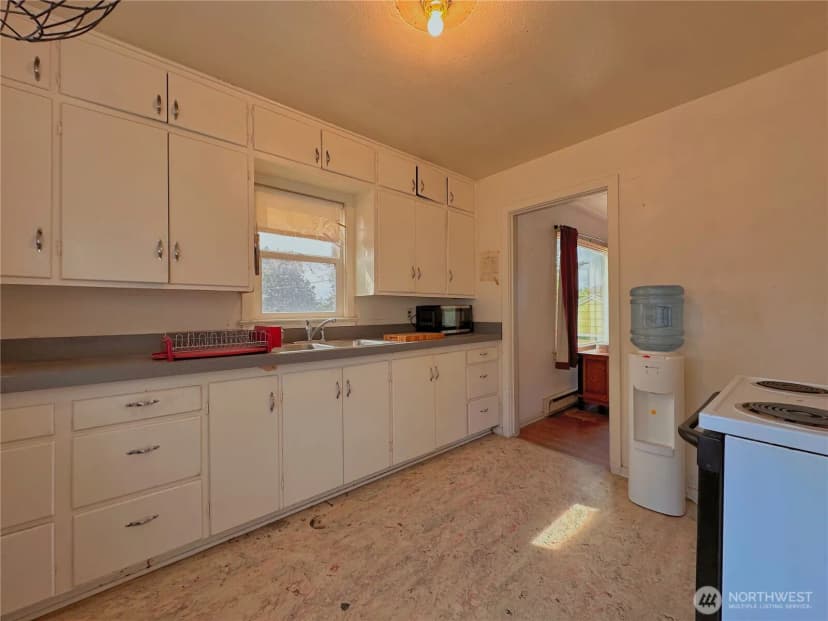 Property photo for 319 E Bartlett Avenue, Omak photo 12