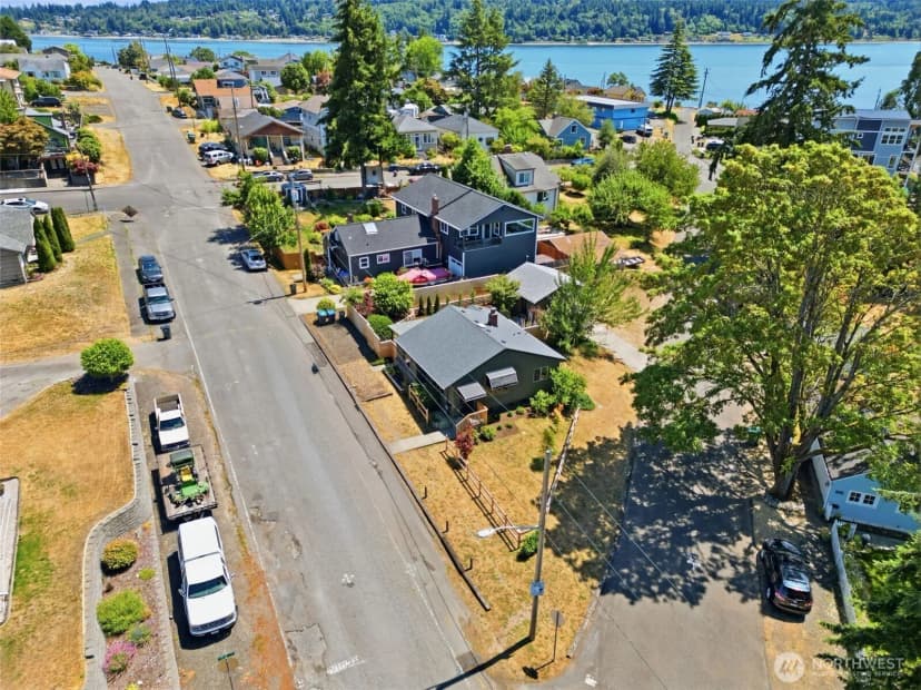 Property photo for 922 Pitt Avenue, Bremerton photo 28