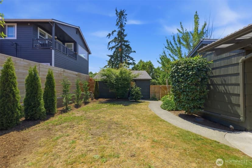 Property photo for 922 Pitt Avenue, Bremerton photo 23