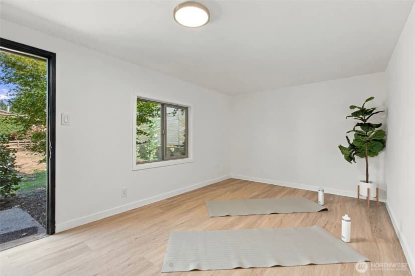 Property photo for 922 Pitt Avenue, Bremerton photo 23