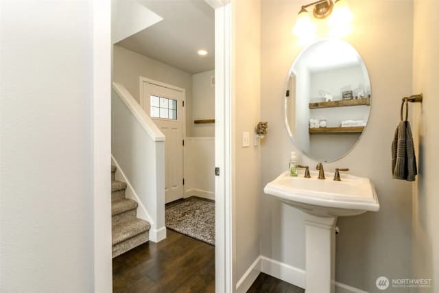 Property photo for 8872 Selbo Peak Place Nw, Bremerton photo 5