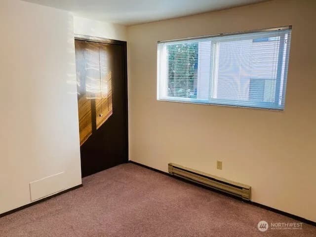 Property photo for 11249 Greenwood Avenue N, Seattle photo 11