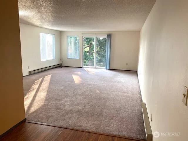 Property photo for 11249 Greenwood Avenue N, Seattle photo 7