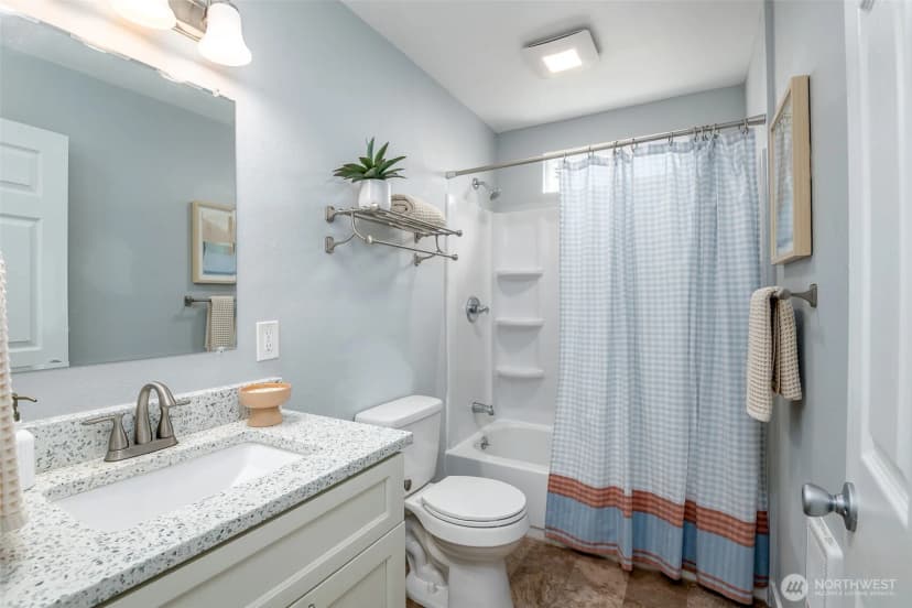 Property photo for 11405 8th Avenue Ct S, Tacoma photo 15