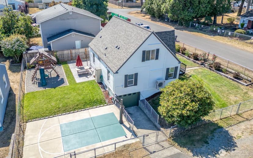 Property photo for 11405 8th Avenue Ct S, Tacoma photo 38