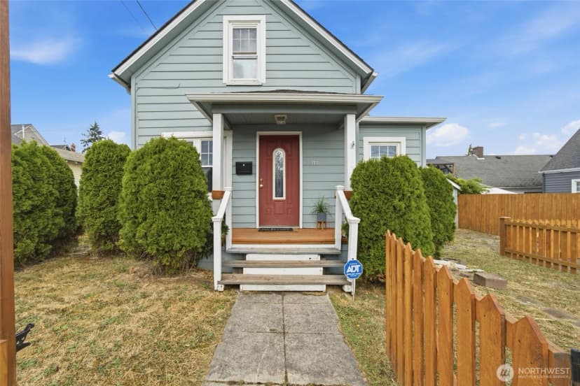 Property photo for 1711 24th Street, Everett photo 3