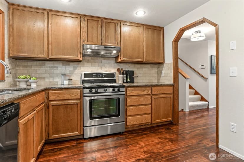 Property photo for 14855 Se 10th Place, Bellevue photo 13