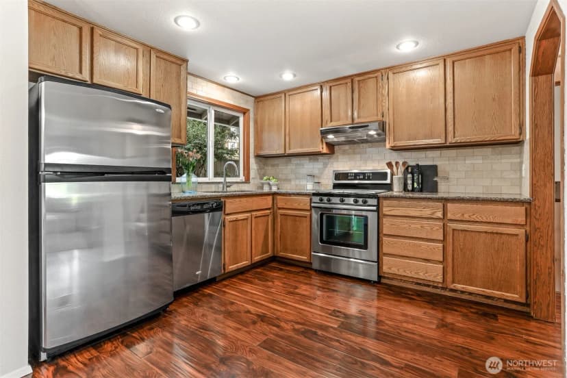Property photo for 14855 Se 10th Place, Bellevue photo 12