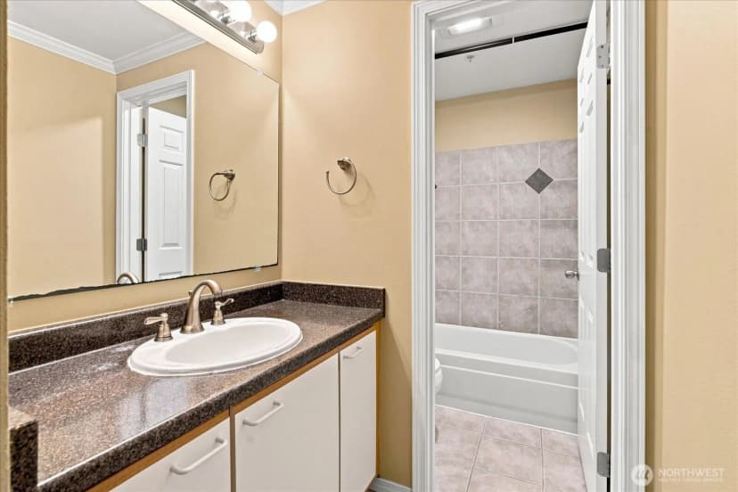 Property photo for 5000 Lake Washington Boulevard Ne #d304, Renton photo 23