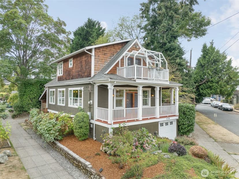 Property photo for 5728 Woodlawn Avenue N, Seattle photo 35
