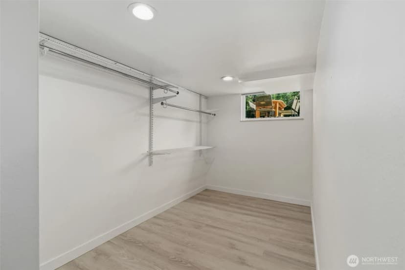 Property photo for 4715 W Roberts Way, Seattle photo 20
