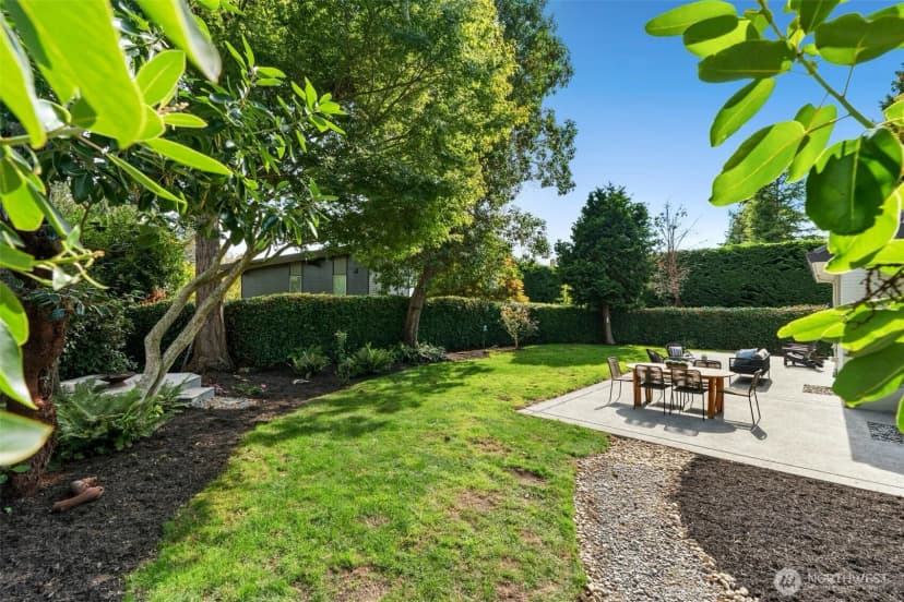 Property photo for 4715 W Roberts Way, Seattle photo 27