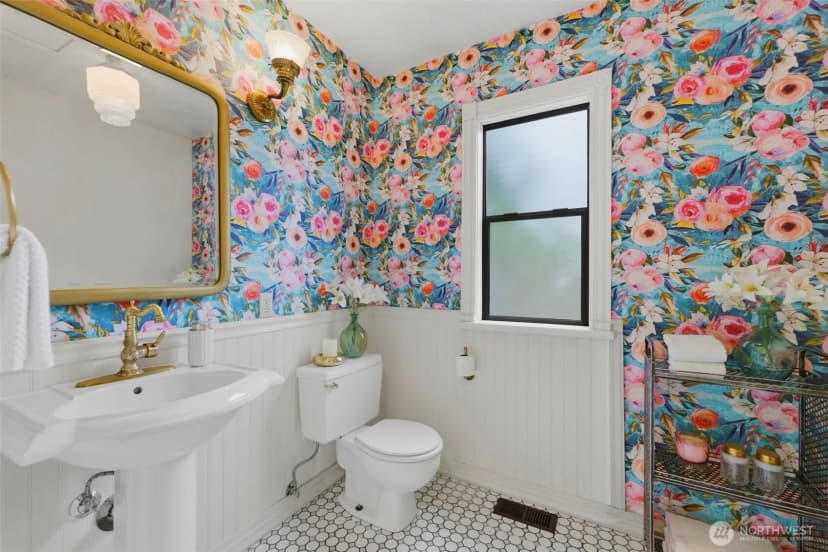 Property photo for 502 N E Street, Tacoma photo 18