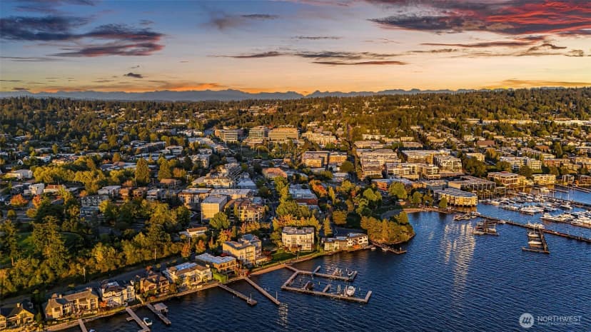 Property photo for 111 Lake Avenue W #202, Kirkland photo 34