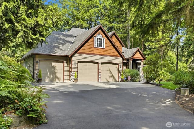 Property photo for 32704 193rd Avenue Se, Kent