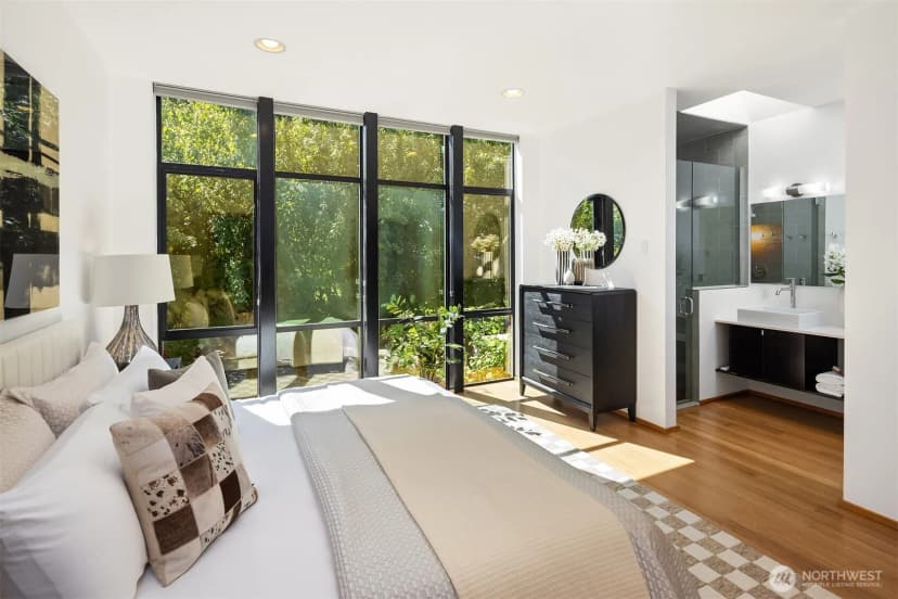Property photo for 812 S Orcas Street #b, Seattle photo 16