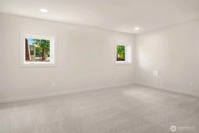 Property photo for 150 24th Avenue, Seattle photo 30