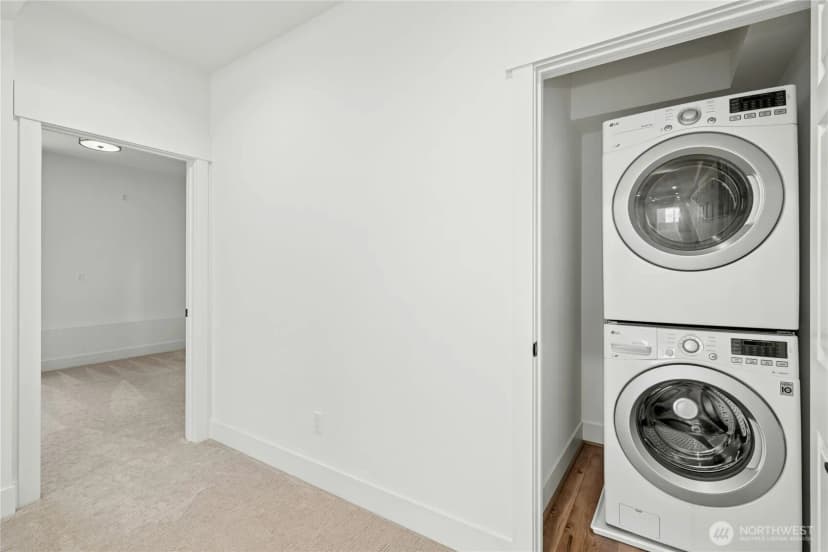 Property photo for 634 + 636 Eleventh Avenue, Kirkland photo 36
