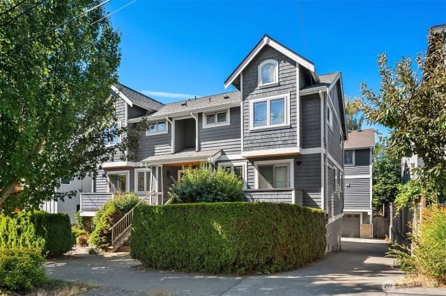 Property photo for 3829 Ashworth Avenue N #b, Seattle