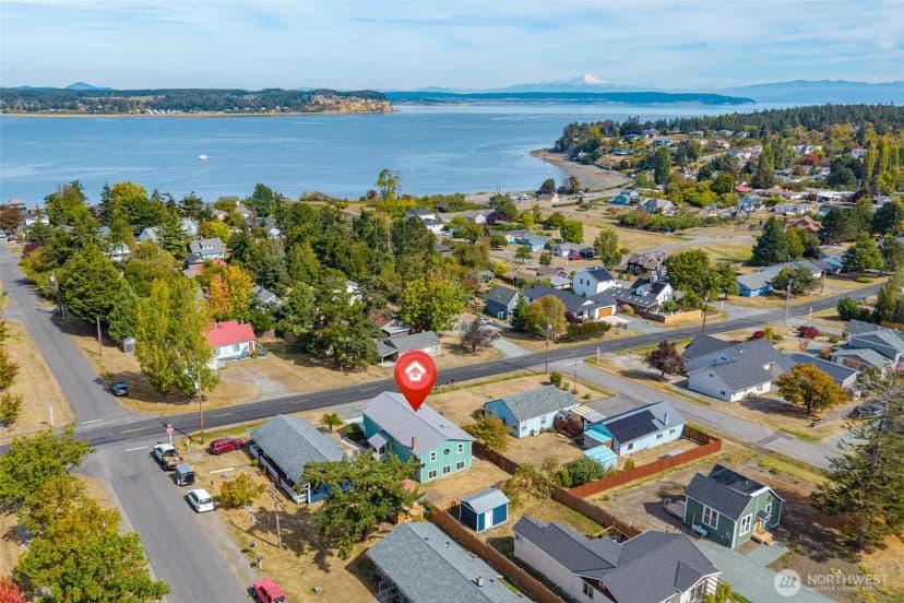 Property photo for 303 Ne 6th Street, Coupeville photo 40