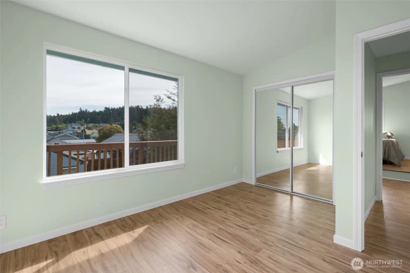 Property photo for 303 Ne 6th Street, Coupeville photo 24