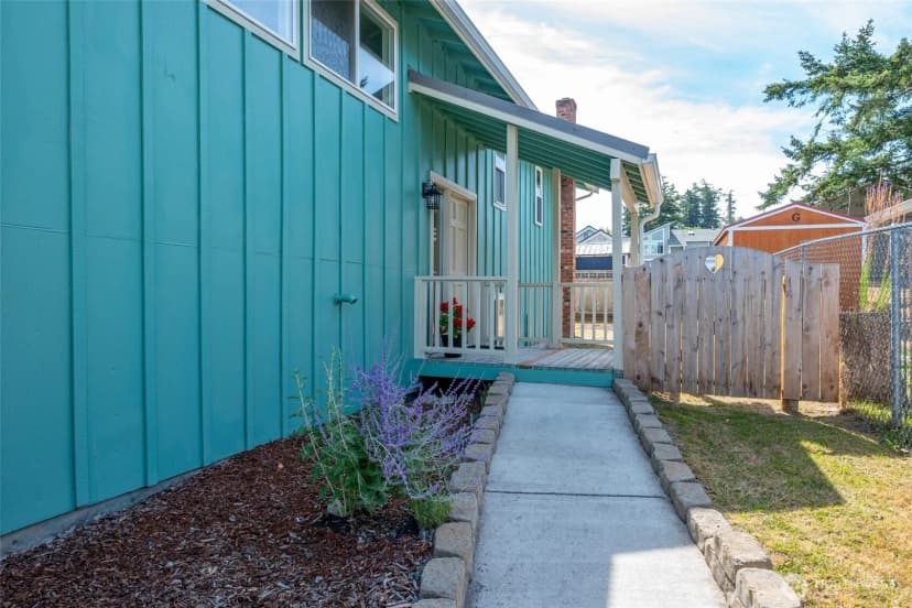 Property photo for 303 Ne 6th Street, Coupeville photo 34
