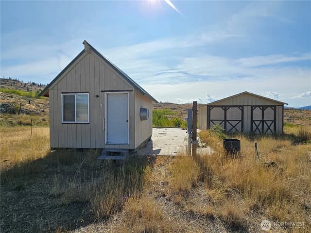 Property photo for 84 Allen Drive, Oroville