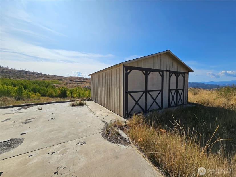 Property photo for 84 Allen Drive, Oroville photo 3