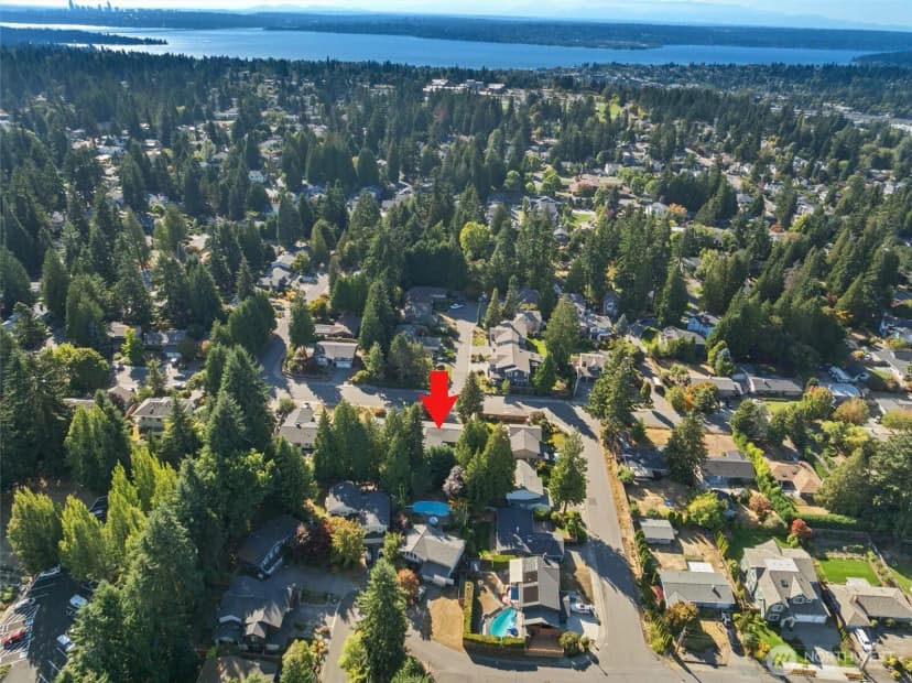 Property photo for 7622 130th Avenue Ne, Kirkland photo 37