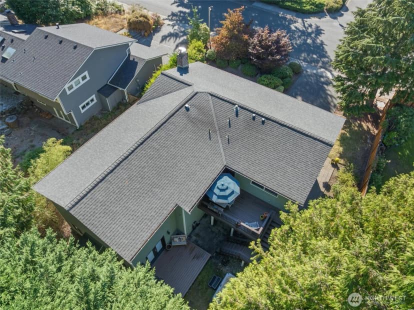 Property photo for 7622 130th Avenue Ne, Kirkland photo 35