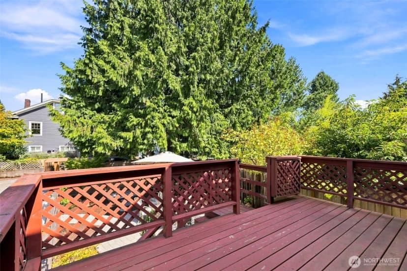 Property photo for 1116 N 76th Street, Seattle photo 22