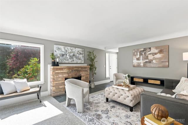 Property photo for 1116 N 76th Street, Seattle photo 5