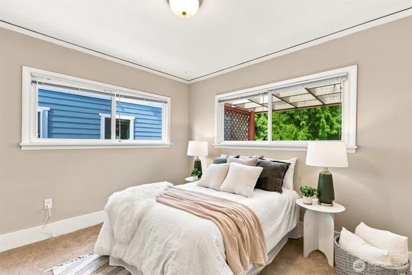 Property photo for 1116 N 76th Street, Seattle photo 11