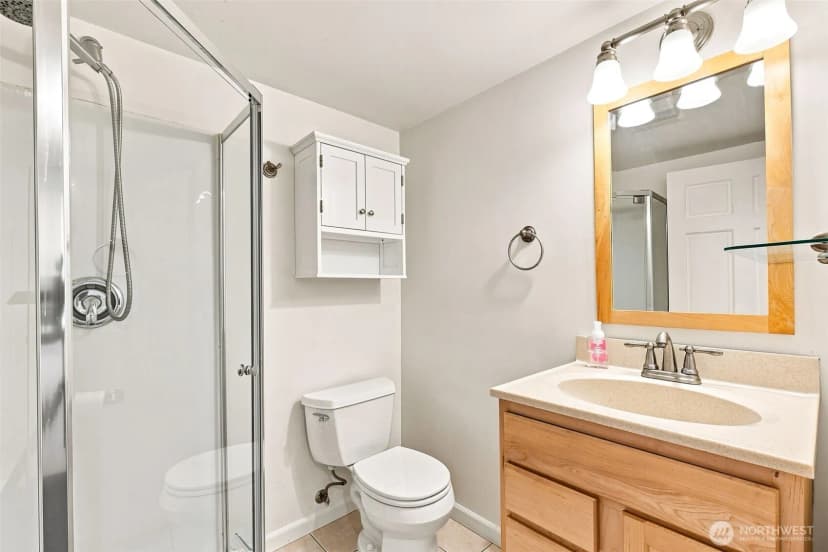 Property photo for 1116 N 76th Street, Seattle photo 18